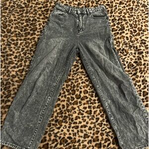 gray pants size medium🩶